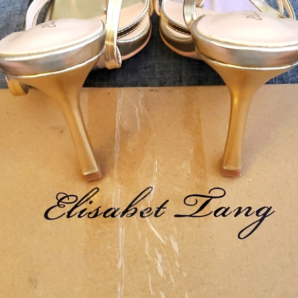 Elisabet Tang Gold Lace Up Square Open Toe Thong 4 inch Heeled SanDals Size 8.5 - Picture 5 of 12